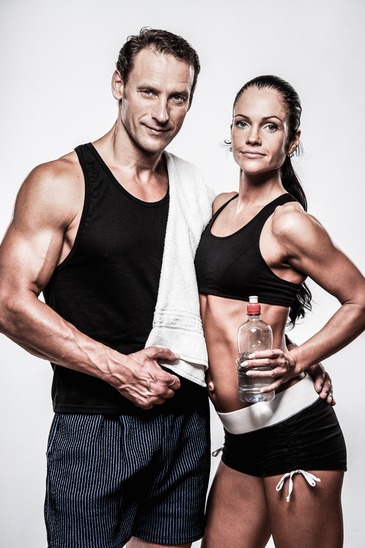 photodune-10304667-athletic-couple-after-fitness-exercise-xs
