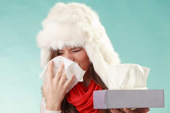 photodune-13929052-sick-woman-sneezing-in-tissue-winter-cold-xs