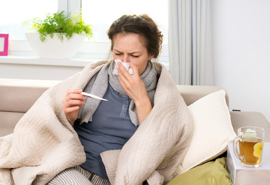 photodune-3560834-sick-woman-with-thermometer-flu-sneezing-into-tissue-xs